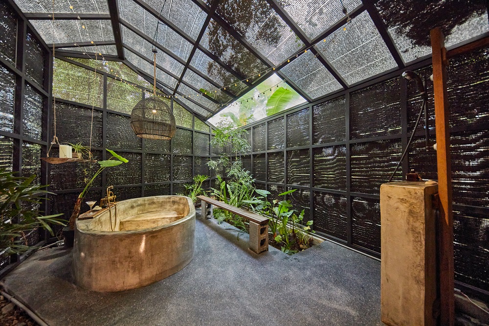 浴室／小雨林／植物／民宿／宜蘭／台灣